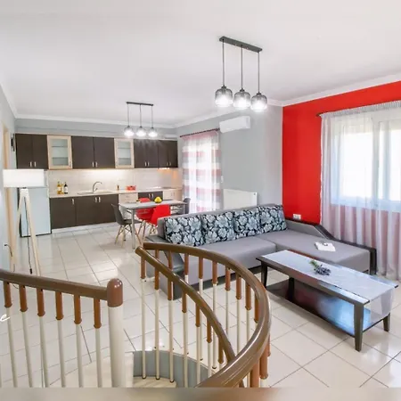 Second * Σκάλα Σωτήρος