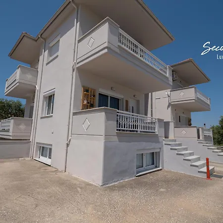 Apartman Second Szkála Szotírosz