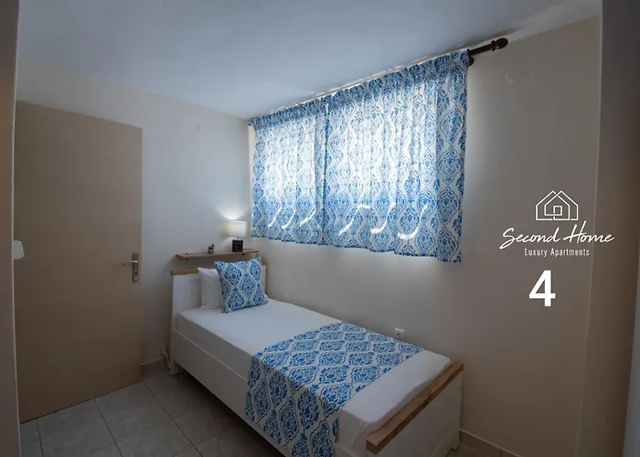 第二个家公寓 公寓 斯卡拉索提罗斯