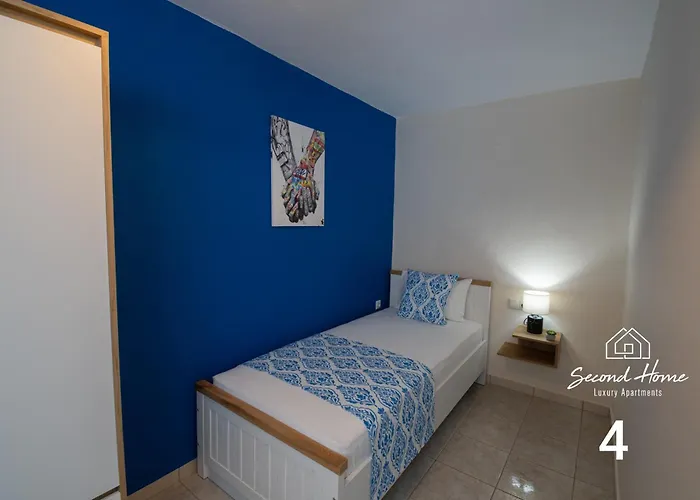 第二个家公寓 斯卡拉索提罗斯